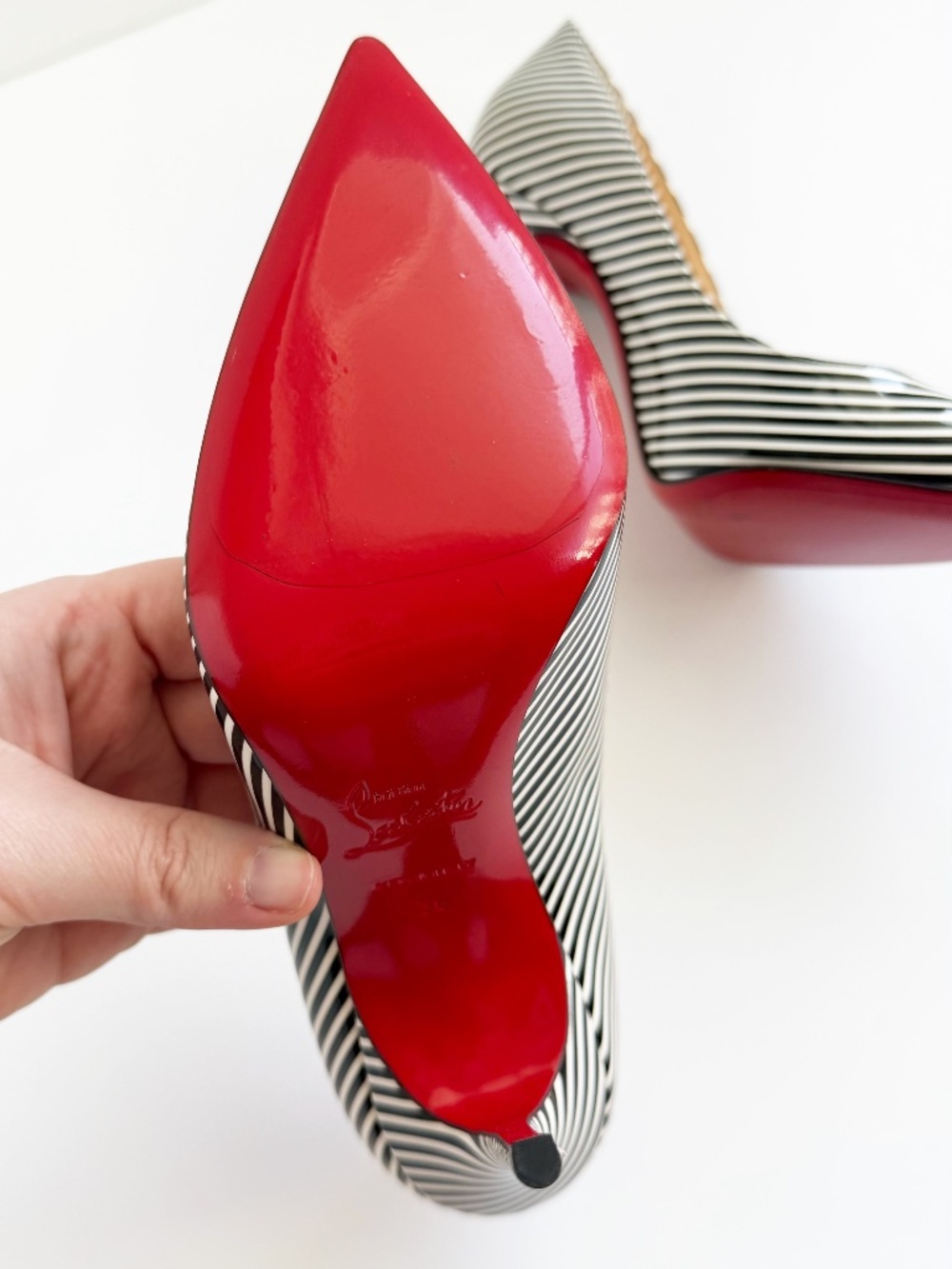 Christian Louboutin Décolleté 554 100 Patent Stripes Pumps EU 36 Black White - Picture 9 of 12